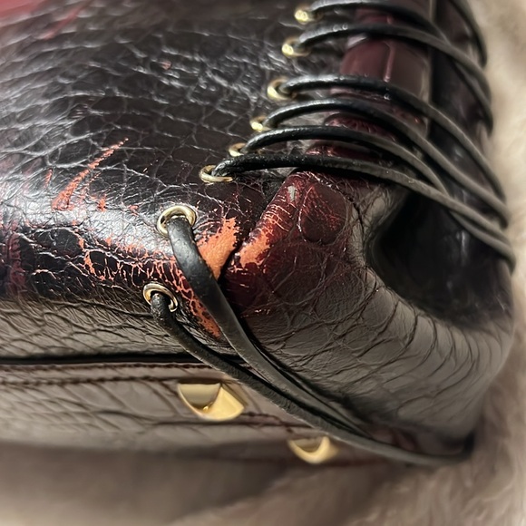 HENRI BENDEL Carlyle Satchel Embossed Crocodile - Picture 14 of 17